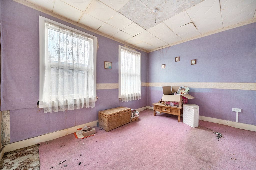 Property photo 2 of 18 Picture No. 02