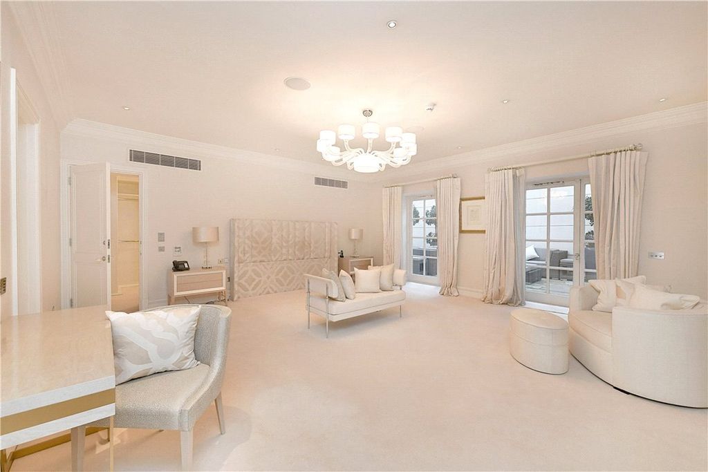 Additional image 11 of 4 bed flat to rentUpper Grosvenor Street, Mayfair, London W1K