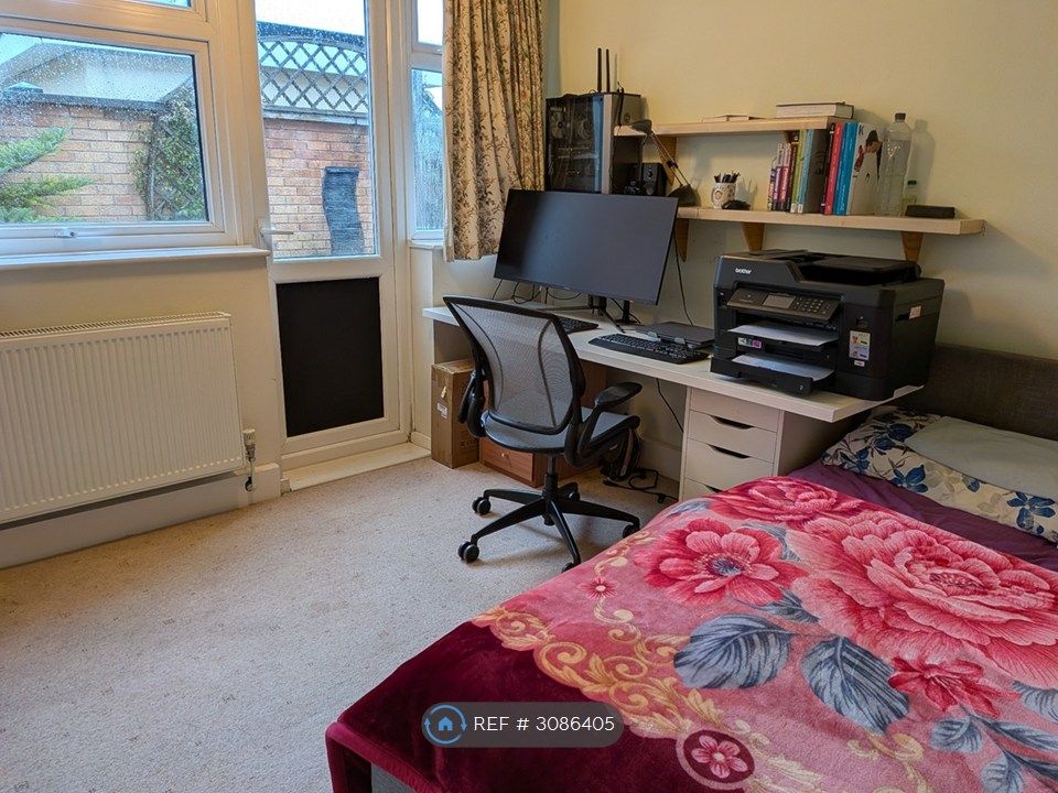 Property photo 3 of 14