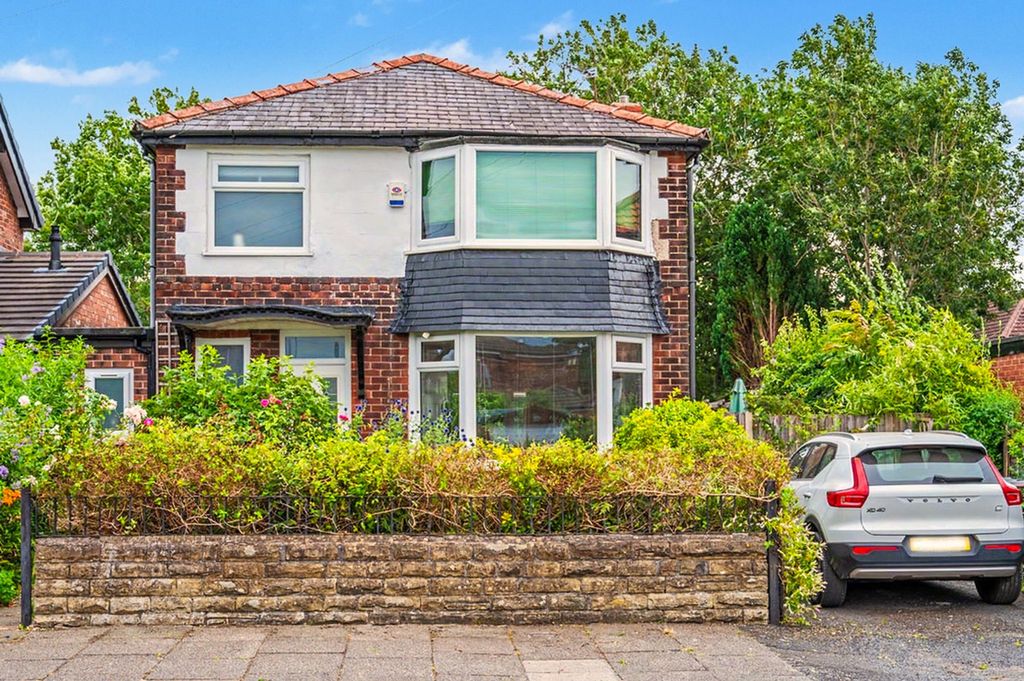 Property photo 1 of 39