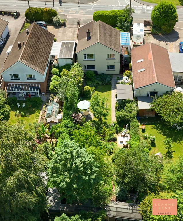 Property photo 1 of 42