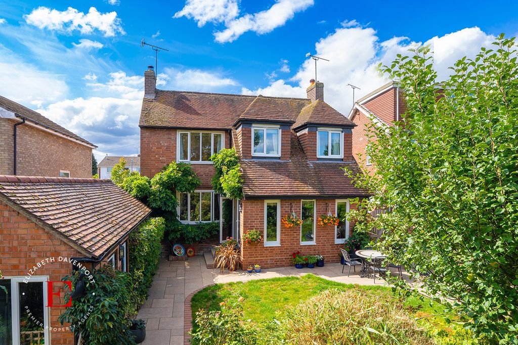 Property photo 1 of 30