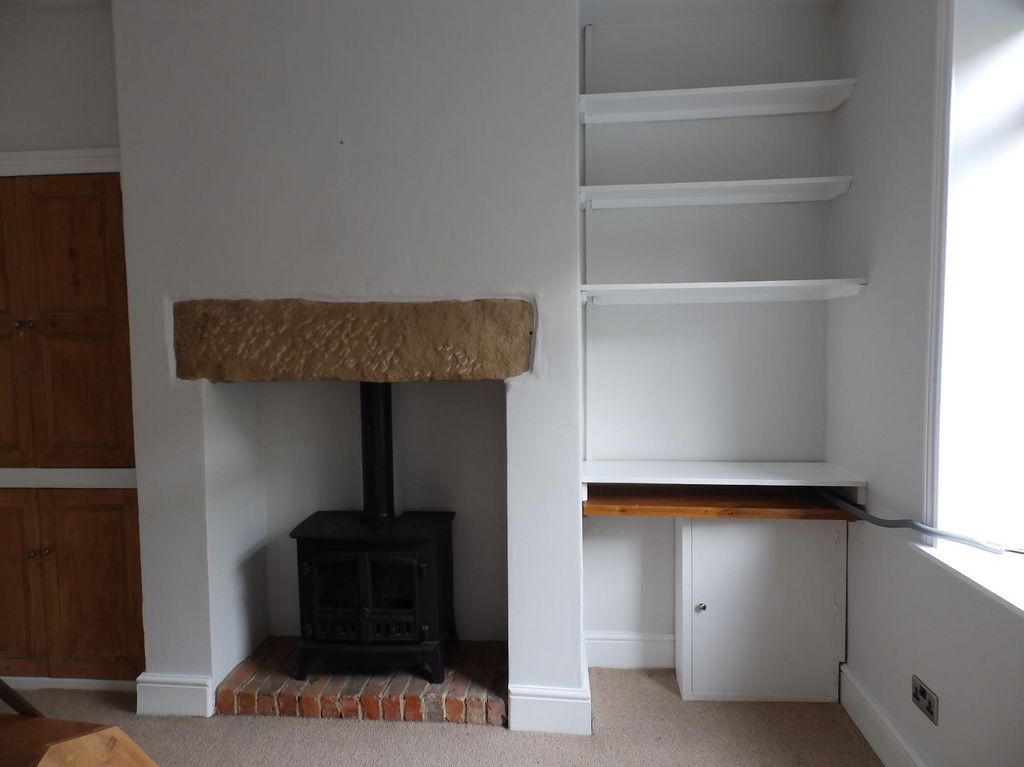 Property photo 2 of 4 Lounge