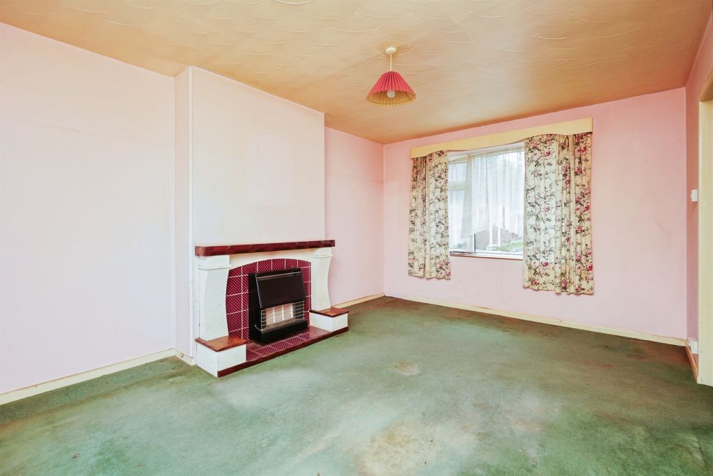 Property photo 2 of 22
