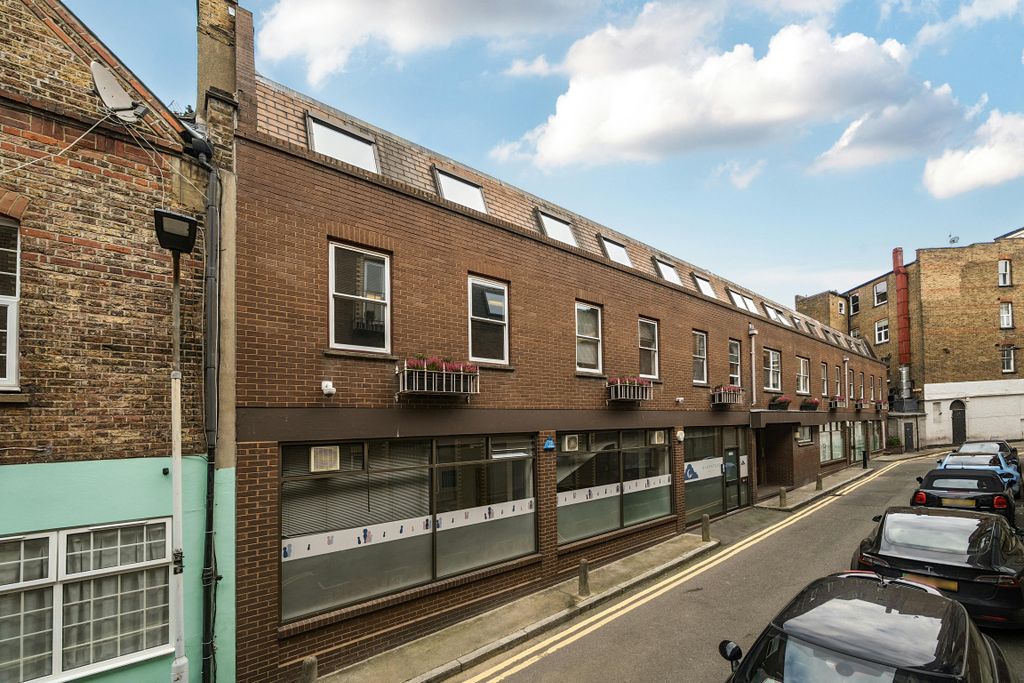 Property photo 1 of 10 13830597691c95405F87d.Jpg