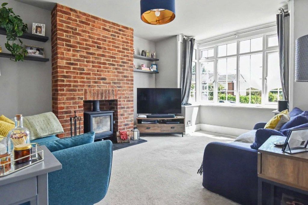 Property photo 2 of 13 2