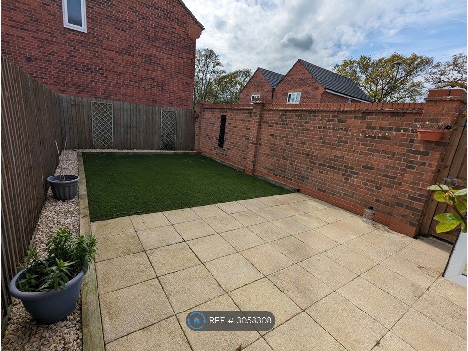 Property photo 3 of 17