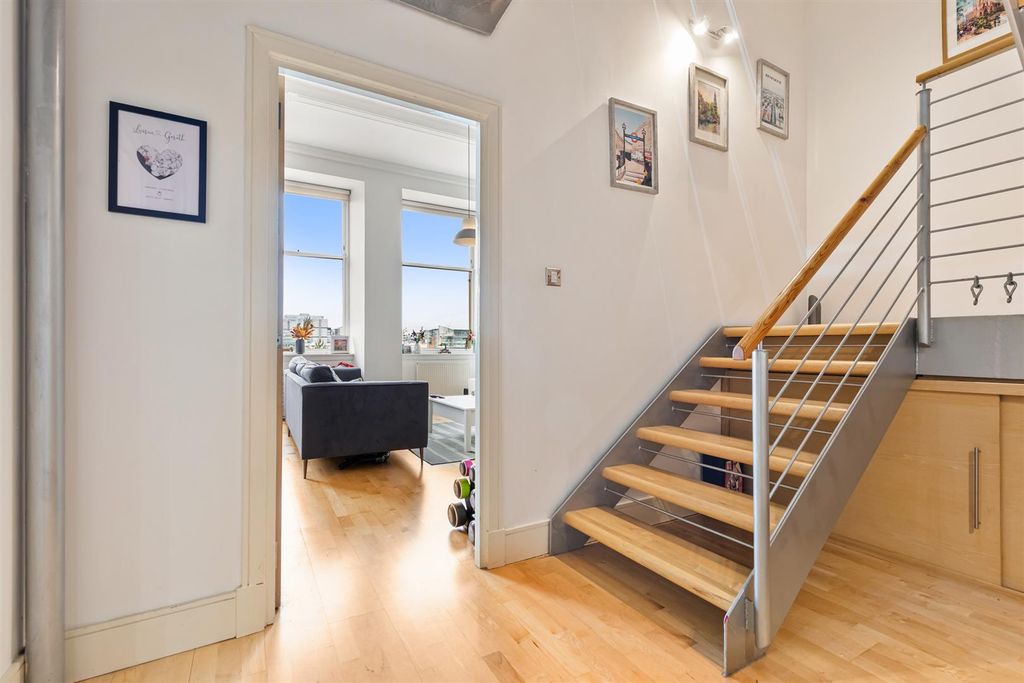 Property photo 3 of 26 Img_0245.Jpg