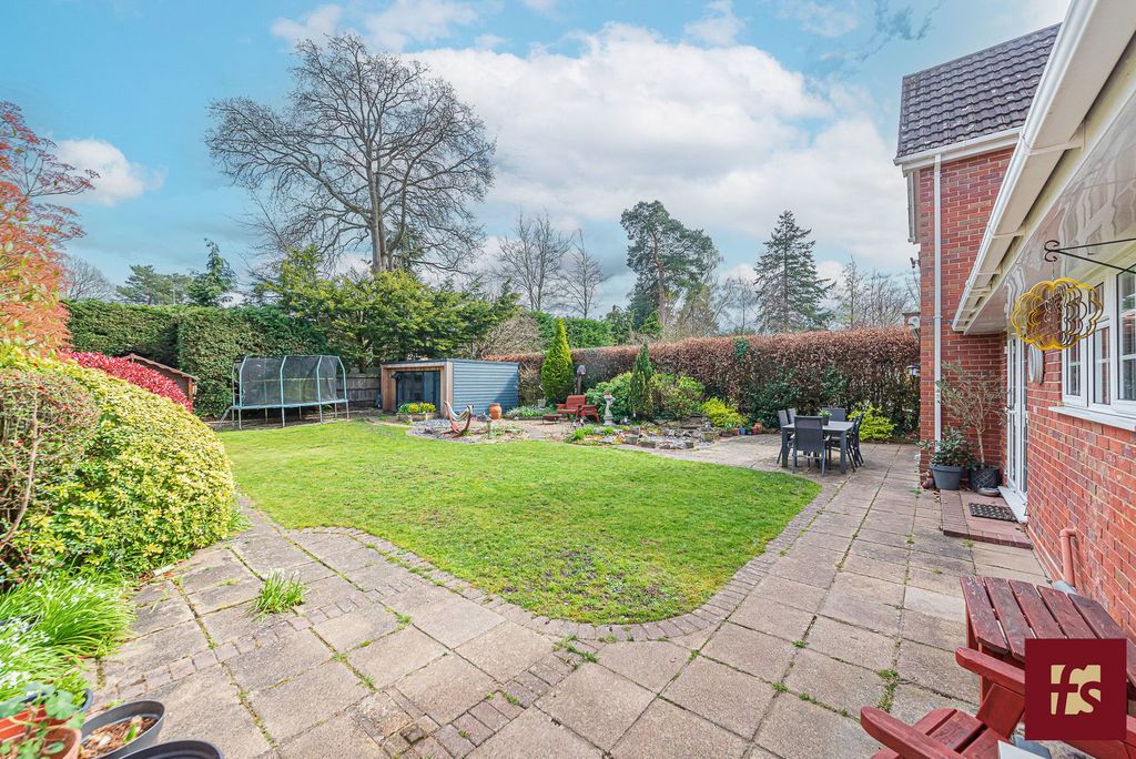 Additional image 39 of 4 bed detached house for saleThe Avenue, Crowthorne, Berkshire RG45