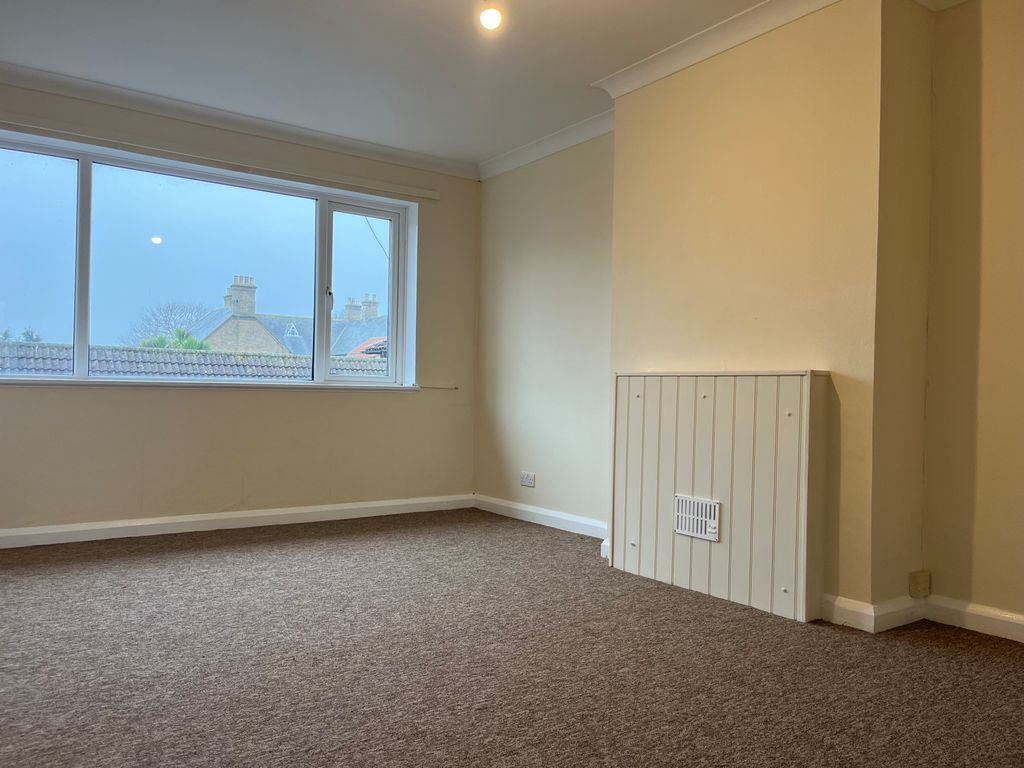 Property photo 2 of 7 Sitting Room