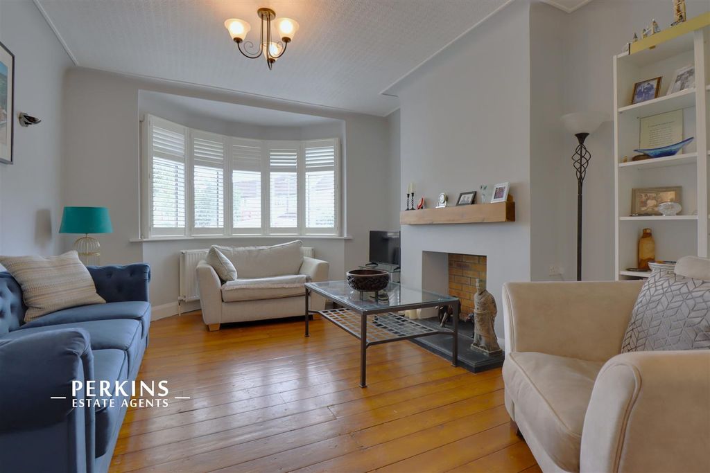 Property photo 3 of 13 Rec.Jpg