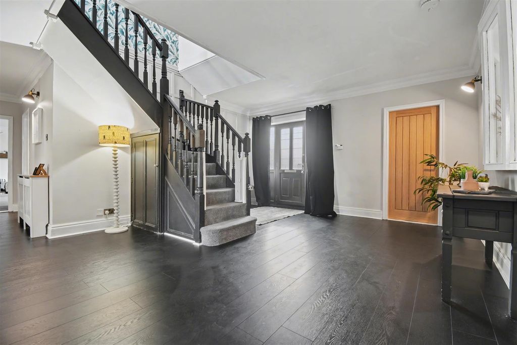 Property photo 2 of 36 Reception Hallway