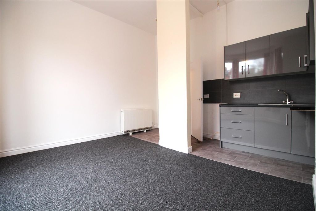 Property photo 2 of 7 Img_5167.Jpg