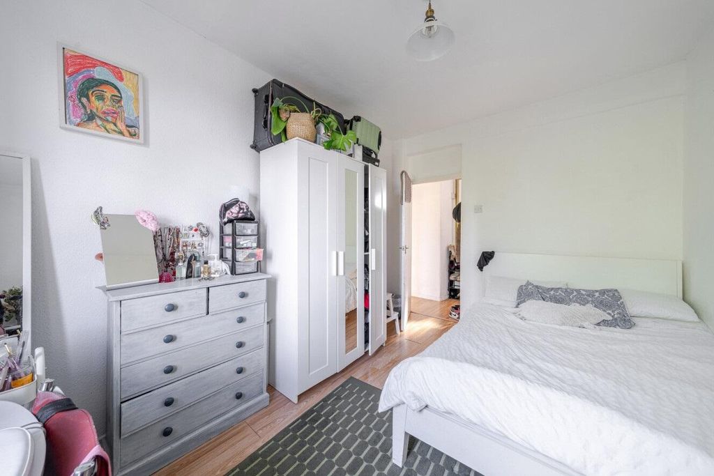 Property photo 3 of 5 Picture No. 03