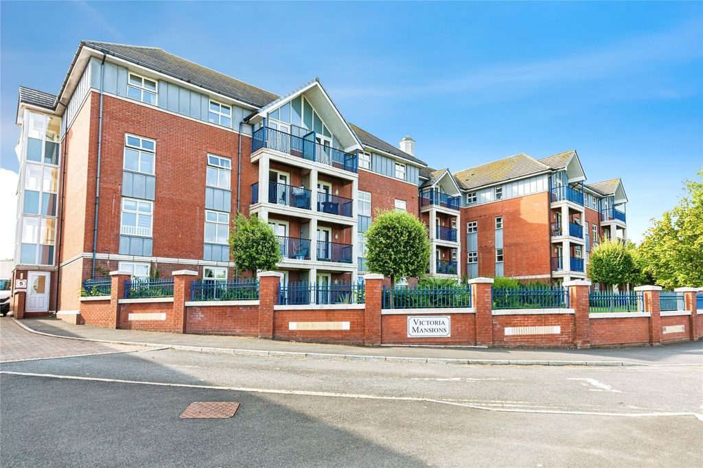 Property photo 2 of 20 Picture No. 43