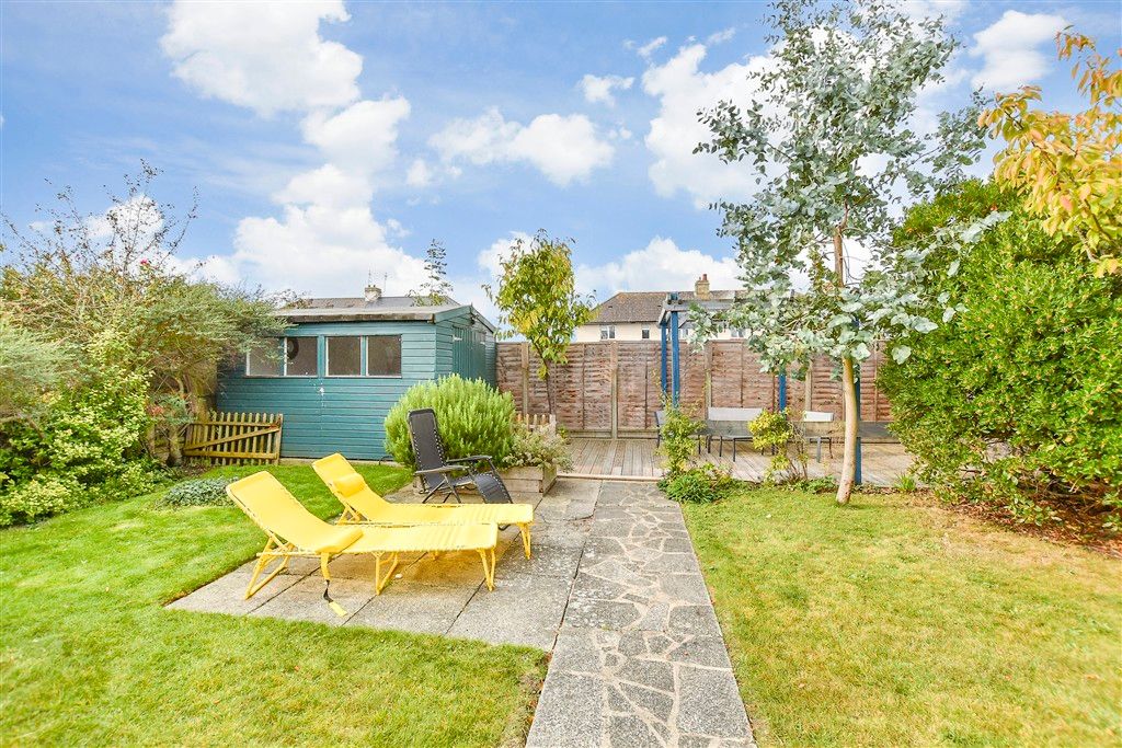 Property photo 1 of 16 Rear Garden