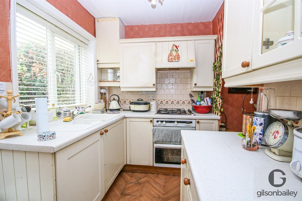 Property photo 3 of 14 Img_3858-2.Jpg