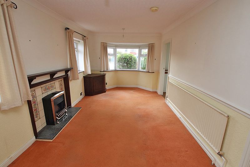 Property photo 2 of 14 Lounge