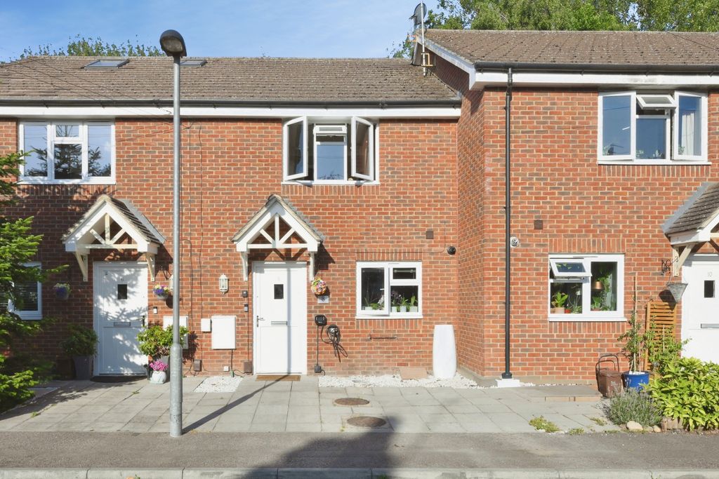 Property photo 1 of 16