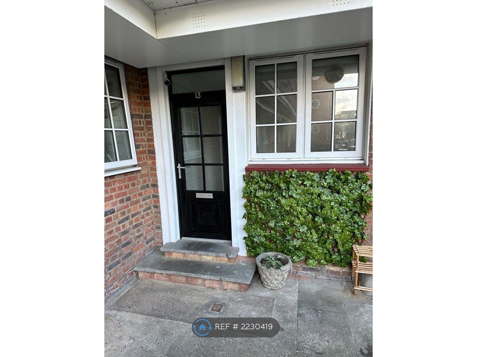 Property photo 1 of 15 Front Door Entrance