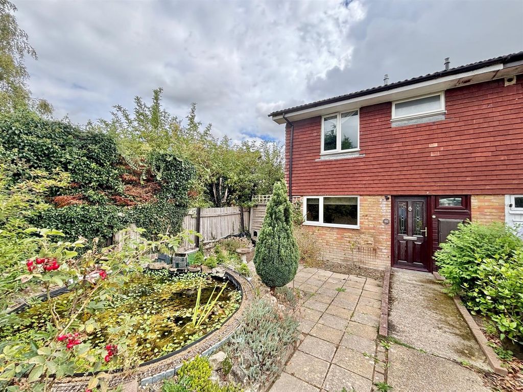 Property photo 1 of 12 Front.Jpg