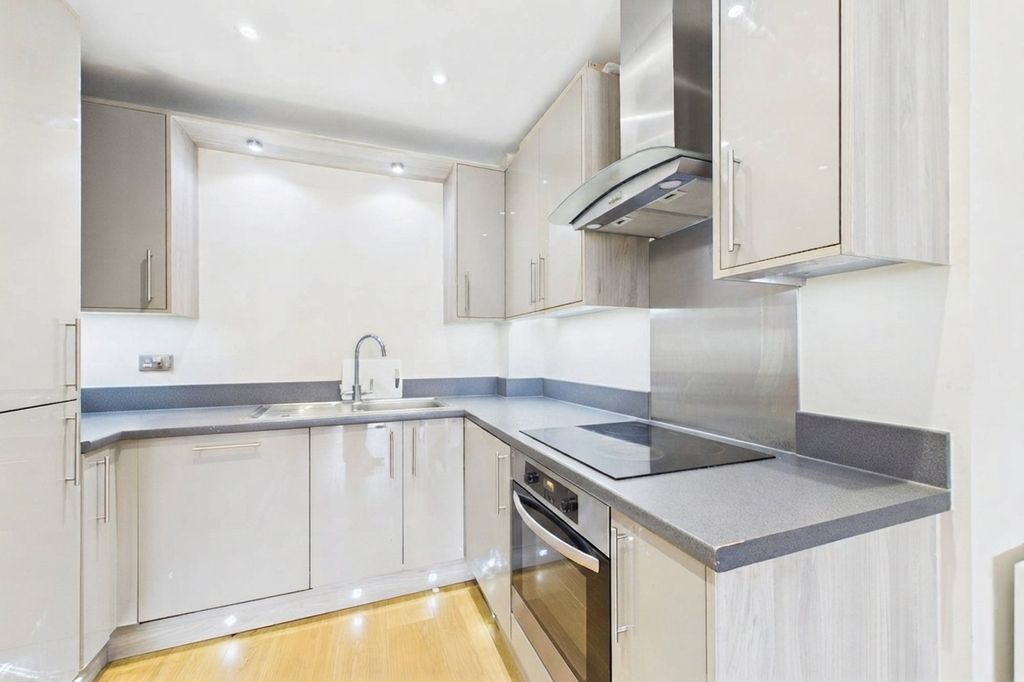 Property photo 1 of 6 Picture No. 13