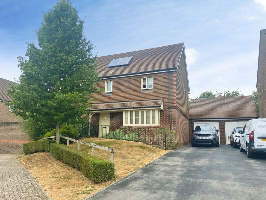 Property photo 1 of 22