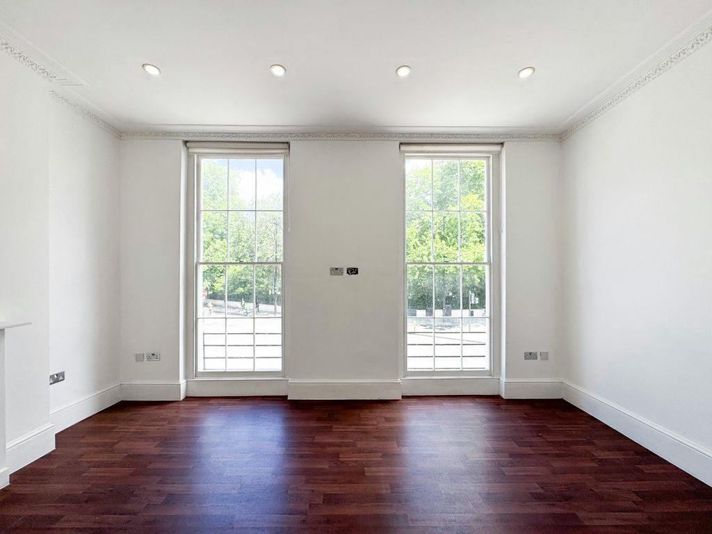 Property photo 3 of 10 Image (24).Jpg