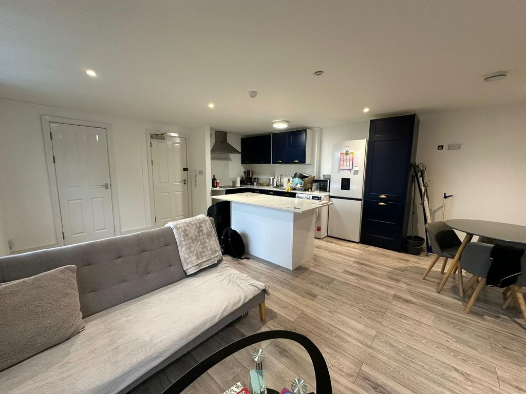 Property photo 1 of 7 Whatsapp Image 2025-09-19 At 12.01.43 (1).Jpeg