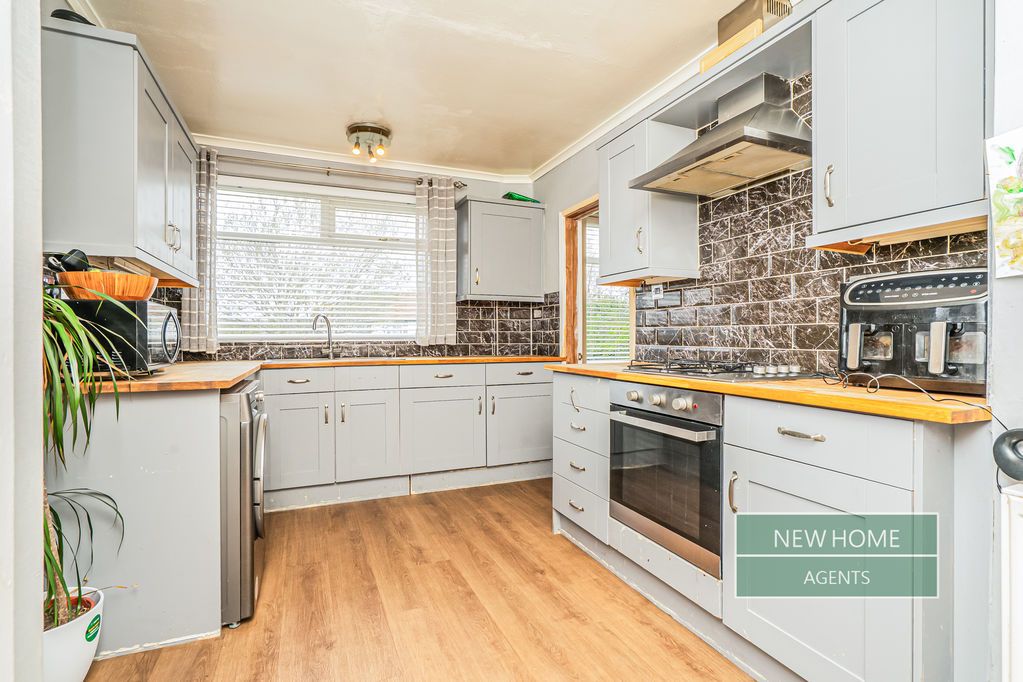 Property photo 2 of 20 Photo 9