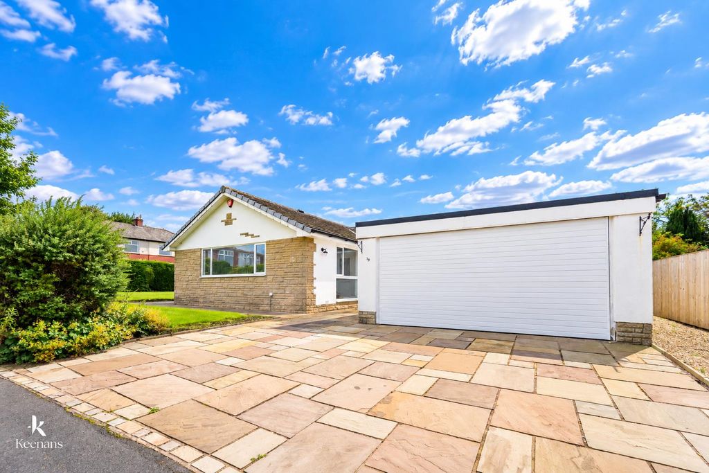 Property photo 1 of 24 Whitewell (3).Png