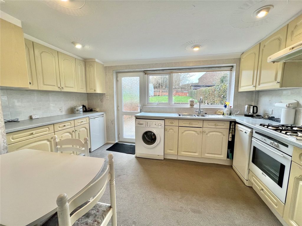 Property photo 2 of 12 Picture No. 12