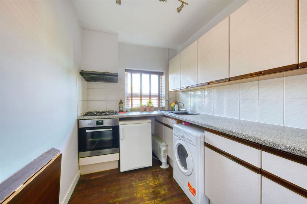 Property photo 2 of 5 Picture No. 07