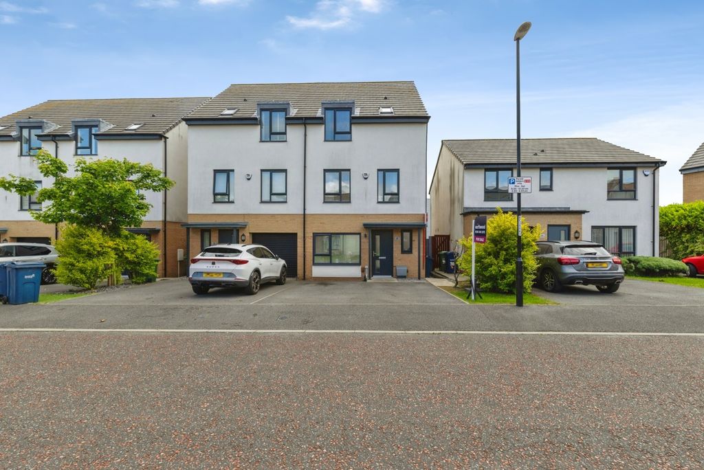 Property photo 1 of 20 Pbox-Img.Jpg