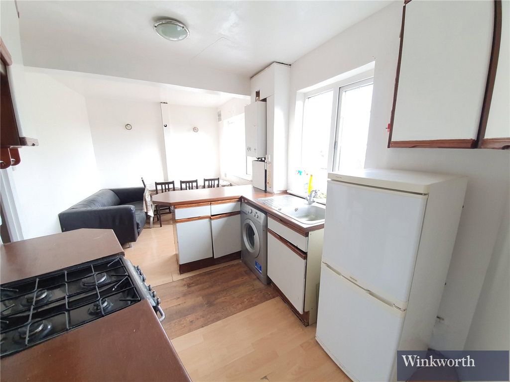 Property photo 3 of 4 Picture No. 07