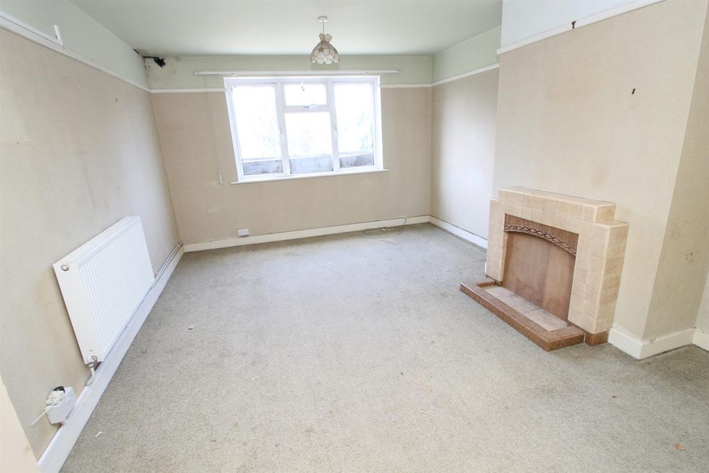 Property photo 2 of 8 Img_0220.Jpg