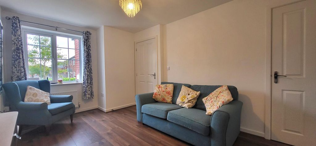 Property photo 2 of 13 20240929_103013