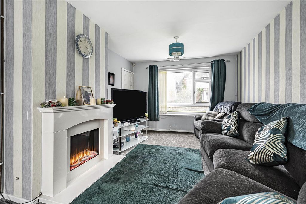 Property photo 1 of 20 11_66559.Jpg