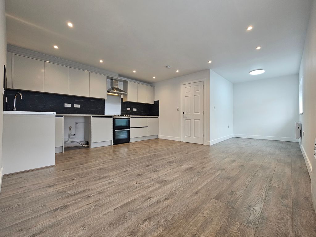 Property photo 1 of 28 Image