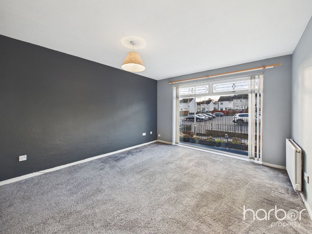 Property photo 2 of 20 4903113