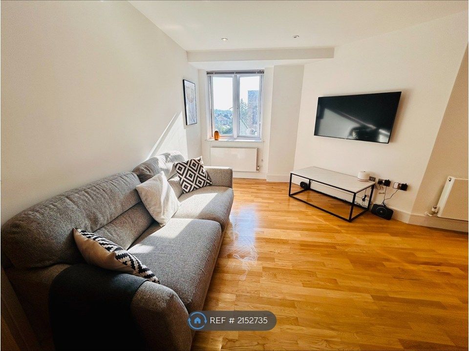 Property photo 2 of 8 Living Room