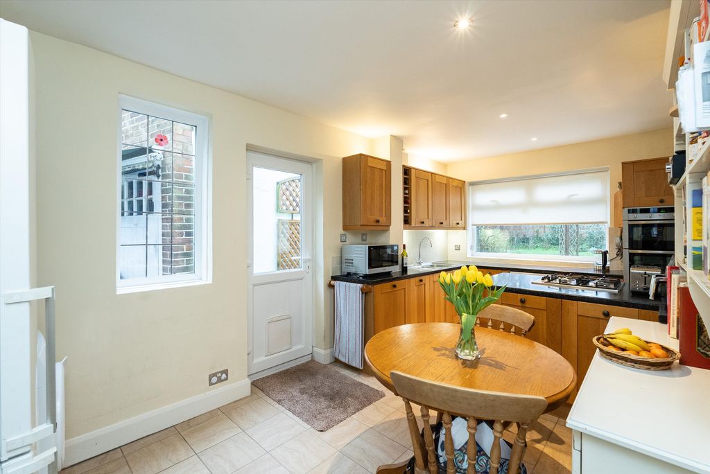 Property photo 3 of 15 Image