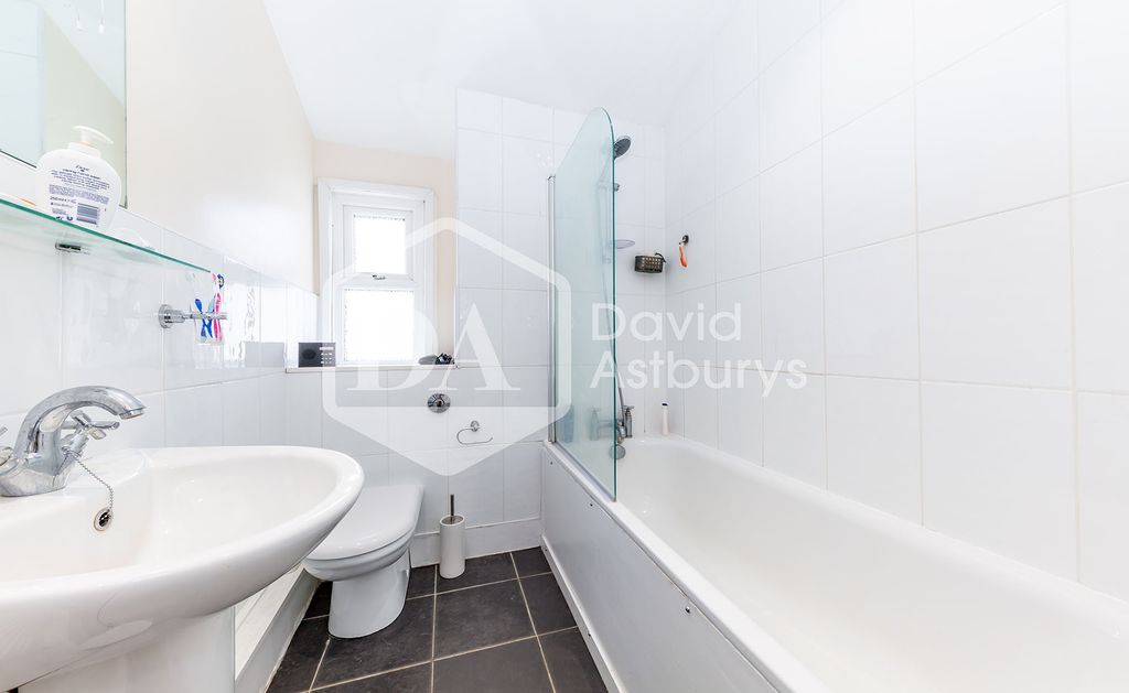 Property photo 3 of 3 Img_32524_2_Original