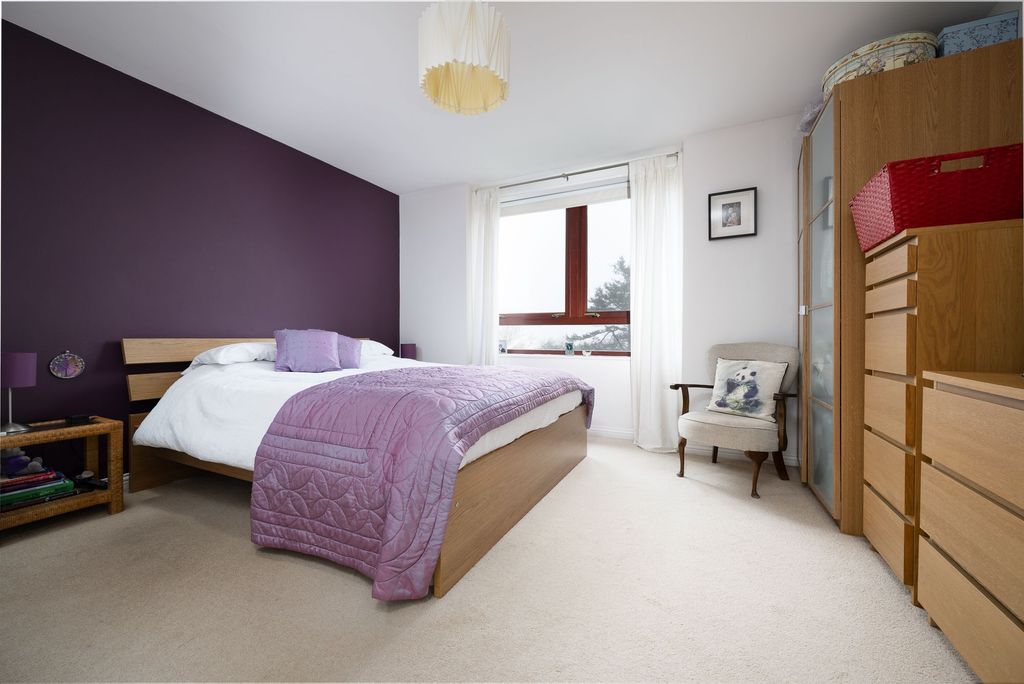 Property photo 3 of 23