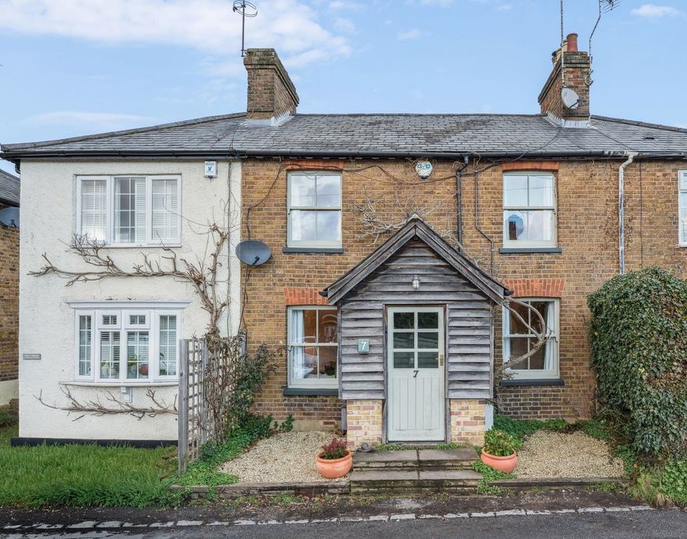 Property photo 1 of 17 Photo 17