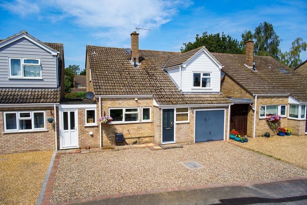 Property photo 1 of 29