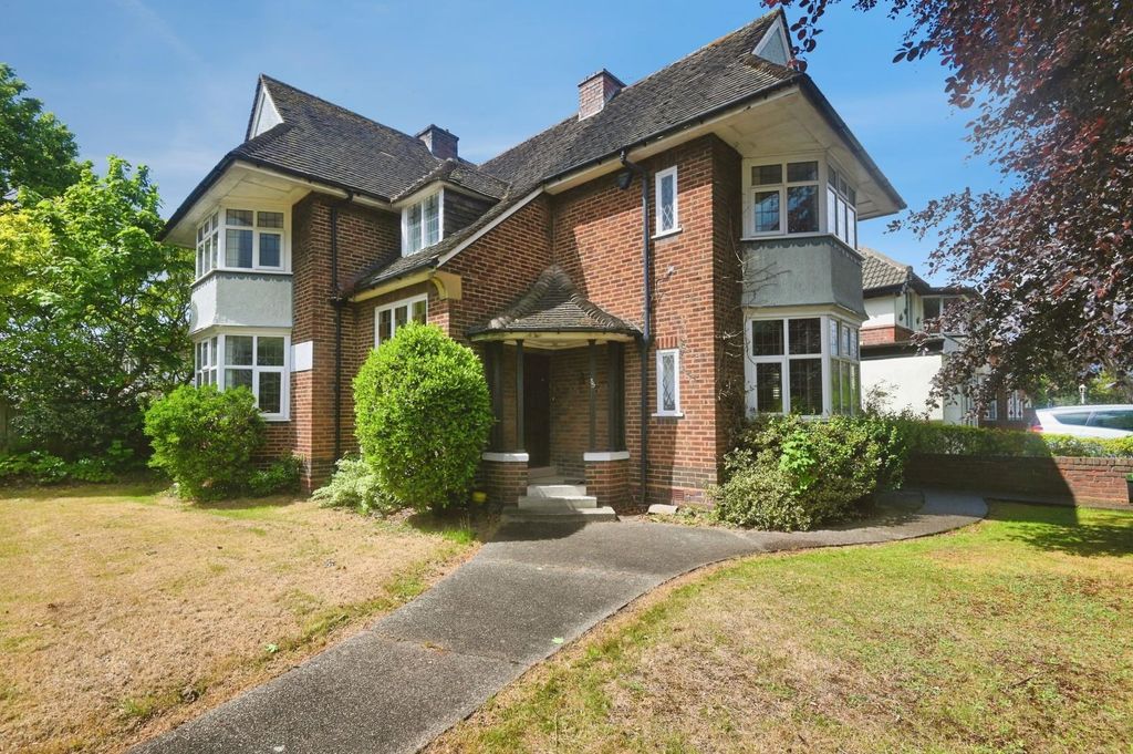 Property photo 1 of 16 392Che21.Jpg