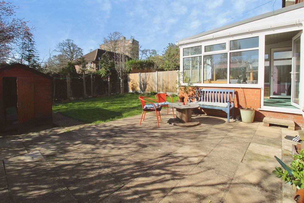 Property photo 3 of 10