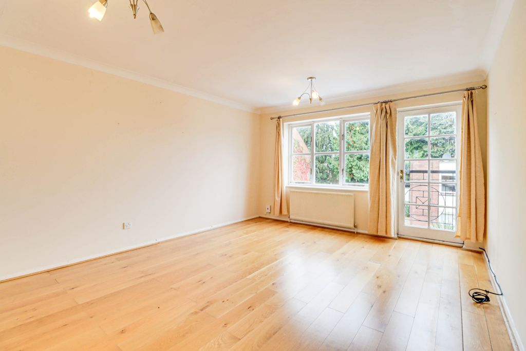 Property photo 2 of 16 Img0493Img0495