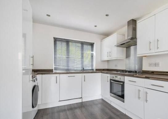 Property photo 2 of 8 2